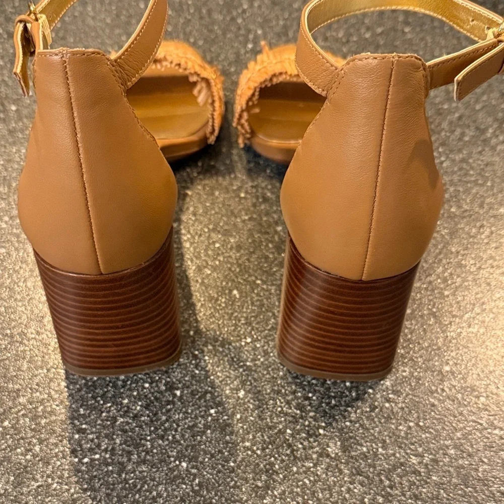 Naturalizer Women’s Tan Fringe Block Heeled Sandals - size 10 - Picture 4 of 8